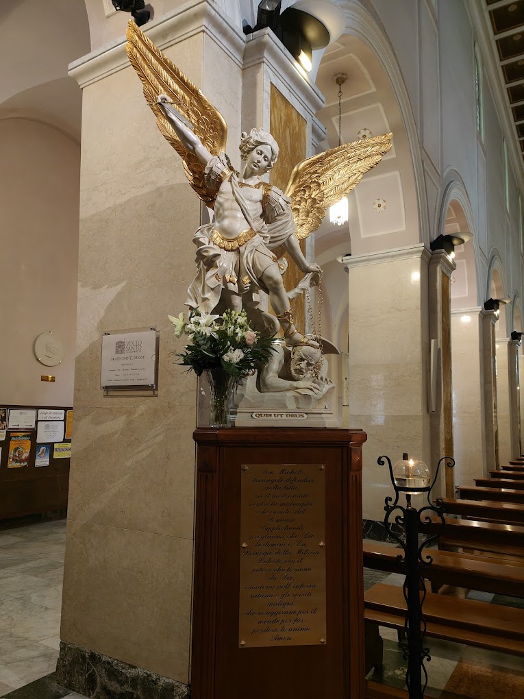 Galleria Basilica del Volto Santo